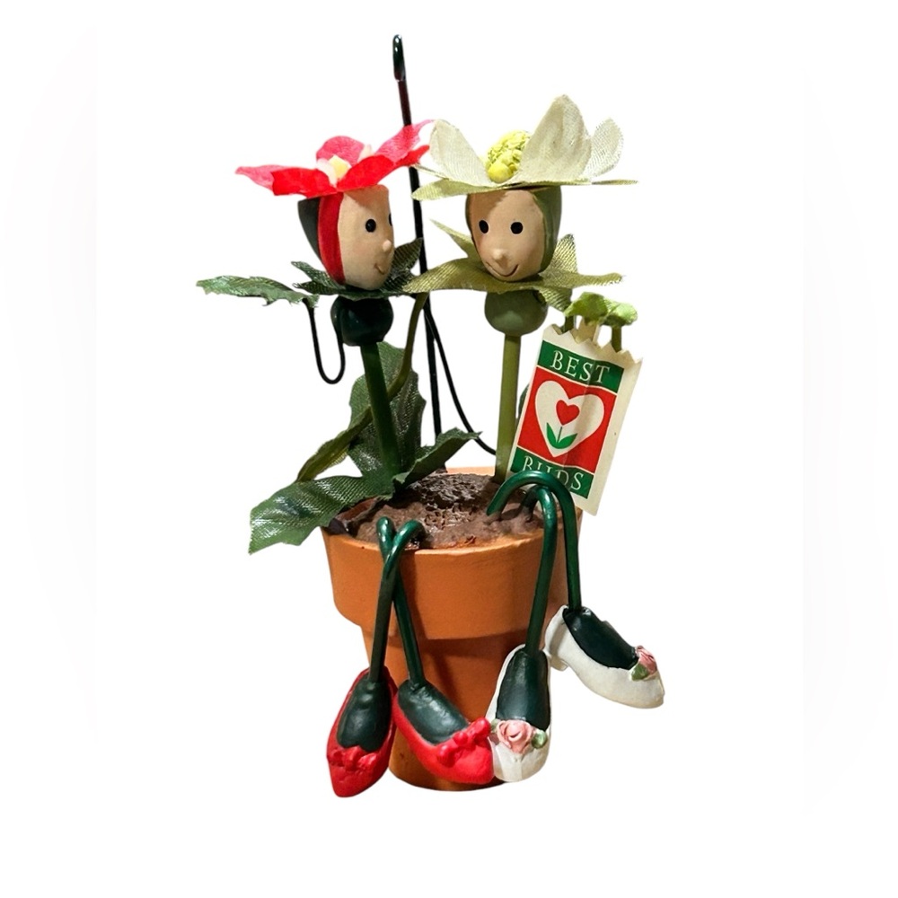 Best buds anthropomorphic flowers hanging ornament. Best friend, best friends.